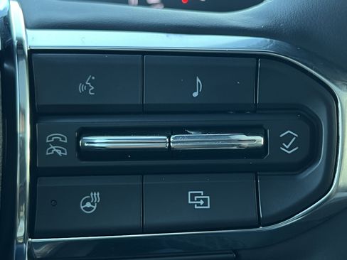 New 2025 GMC Sierra EV Denali image 14