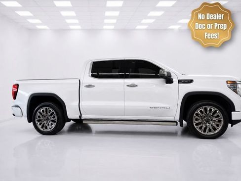 Used 2026 GMC Sierra 1500 Denali Ultimate AWD/4WD image 3