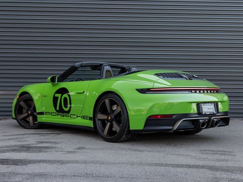 Certified 2026 Porsche 911 Carrera GTS image 6