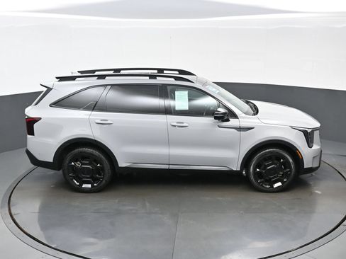 Used 2025 Kia Sorento SX AWD/4WD image 45