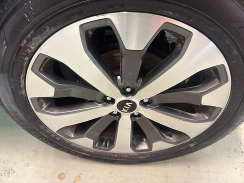 Used 2021 Kia Telluride S AWD/4WD image 34