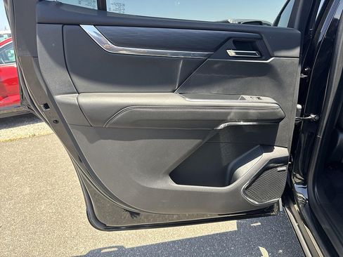 New 2026 GMC Acadia Elevation w/ Black Edition FWD image 23
