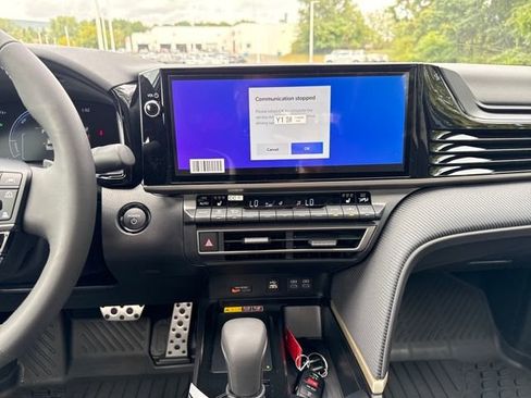 New 2026 Toyota Camry SE image 18