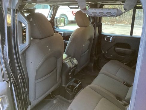 Used 2023 Jeep Gladiator Rubicon w/ LED Lighting Group image 33