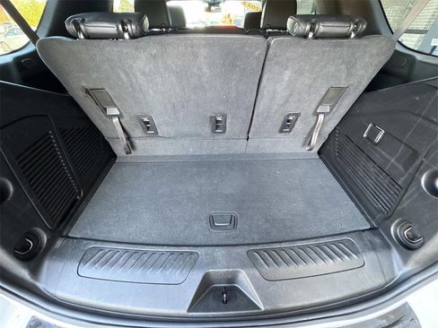 Used 2023 Chevrolet Tahoe LT image 17