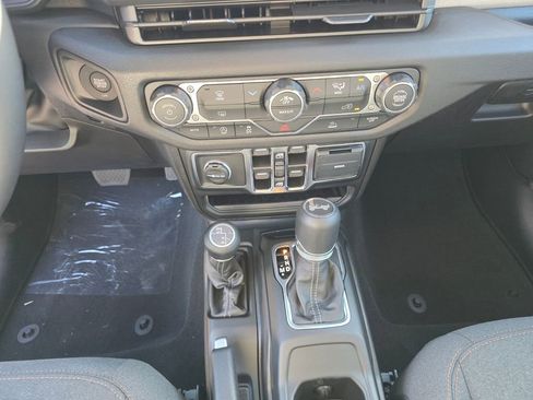 New 2026 Jeep Wrangler Unlimited Sport AWD/4WD image 15