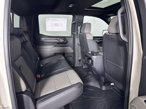 New 2026 Chevrolet Silverado 1500 ZR2 image 64