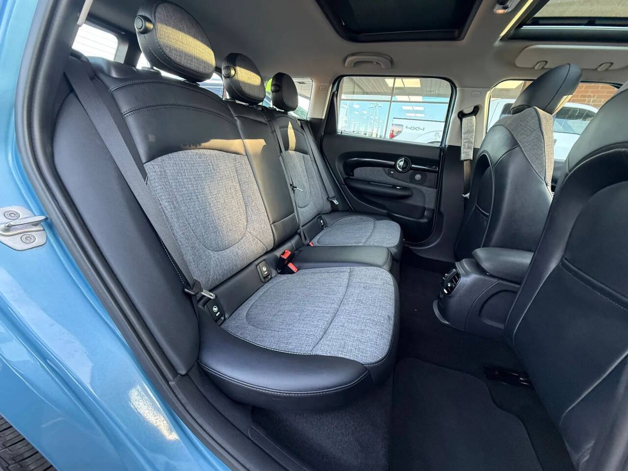 Used 2017 MINI Cooper Clubman ALL4 AWD/4WD image 27