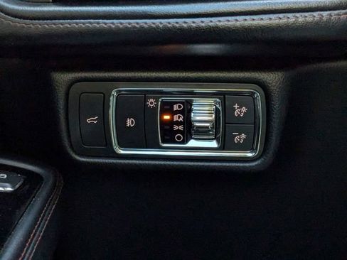Used 2020 Lincoln Aviator Reserve w/ Equipment Group 202A AWD/4WD image 22