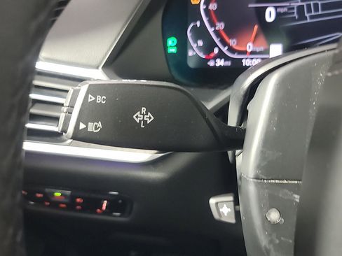 Used 2022 BMW X7 xDrive40i w/ Luxury Seating Package image 34