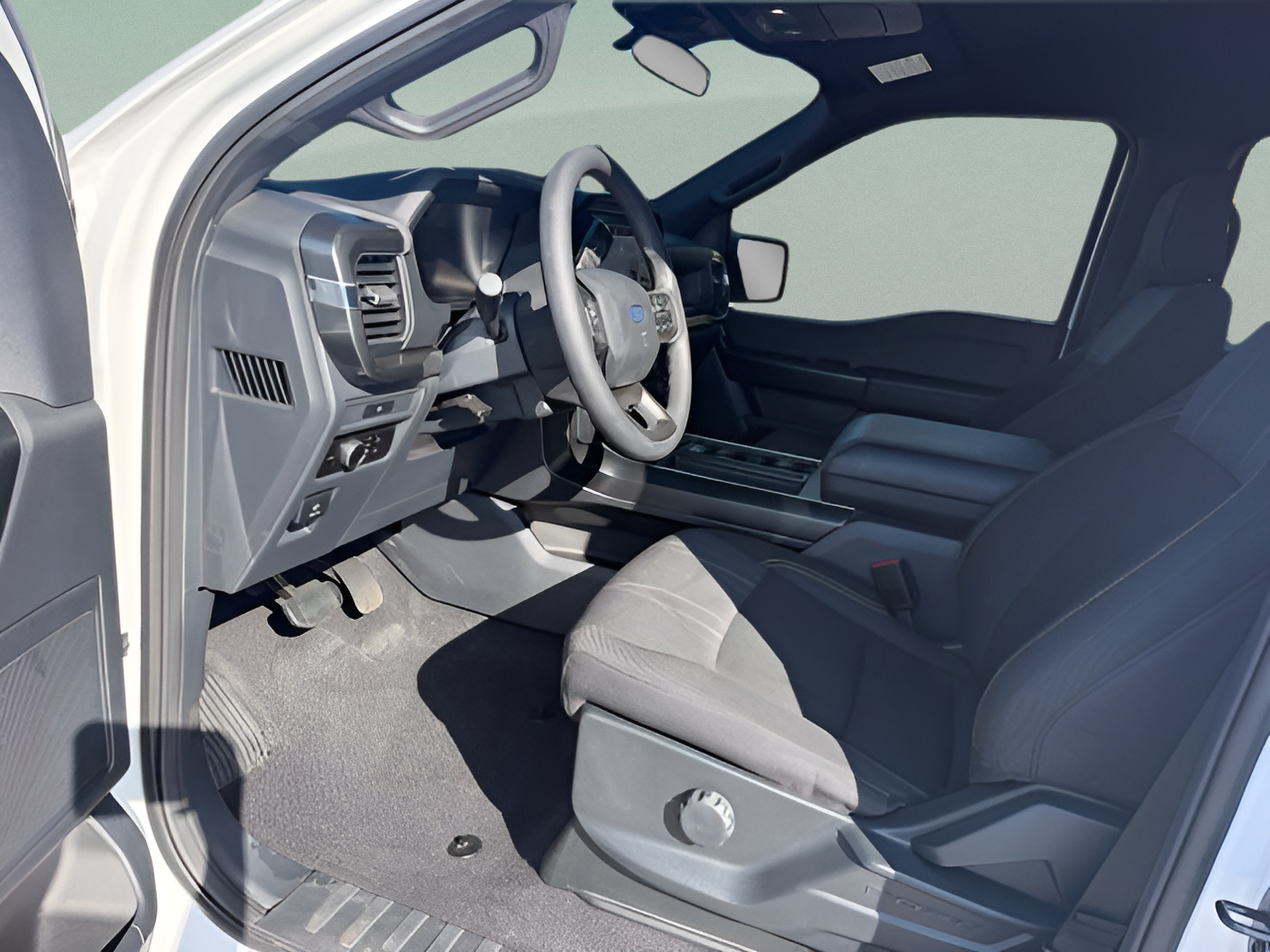 Used 2025 Ford F150 STX AWD/4WD image 9