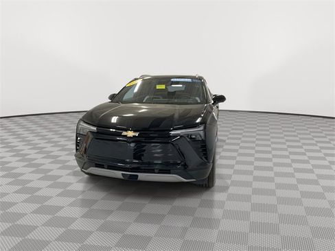 Certified 2025 Chevrolet Blazer EV LT w/ Super Cruise Package image 4