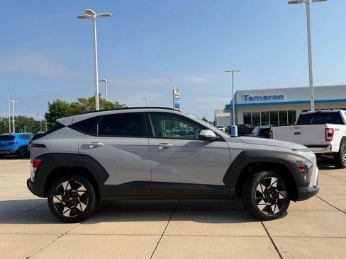Used 2025 Hyundai Kona SEL AWD/4WD image 4