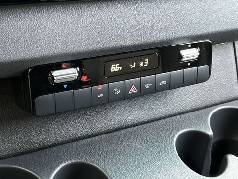 New 2025 Mercedes-Benz Sprinter 2500 image 19