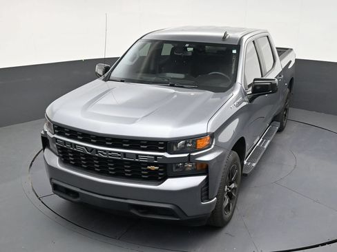 Used 2021 Chevrolet Silverado 1500 Custom RWD image 19