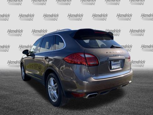 Used 2012 Porsche Cayenne S image 8
