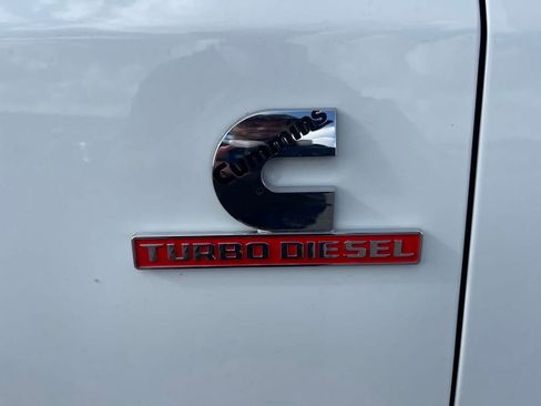 Used 2024 RAM 3500 Tradesman w/ Chrome Appearance Group image 11