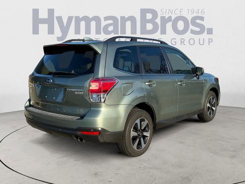 Used 2017 Subaru Forester 2.5i Limited image 3