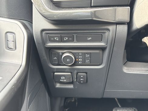 Used 2022 Ford F150 XLT w/ Equipment Group 302A High image 23