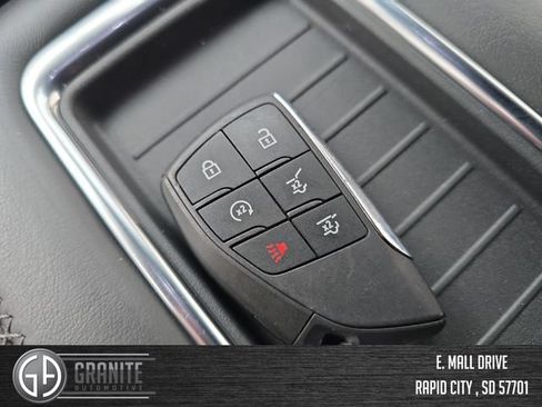 Used 2024 GMC Yukon XL Denali AWD/4WD image 29