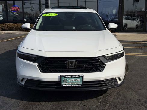Used 2023 Honda Accord EX image 6