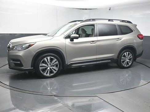 Used 2019 Subaru Ascent Limited image 4