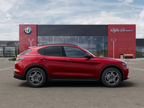 New 2025 Alfa Romeo Stelvio Sprint w/ Convenience Package AWD/4WD image 22