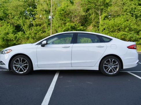 Used 2017 Ford Fusion S w/ Equipment Group 101A image 8
