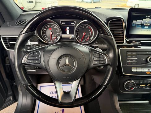 Used 2018 Mercedes-Benz GLS 450 4MATIC image 11