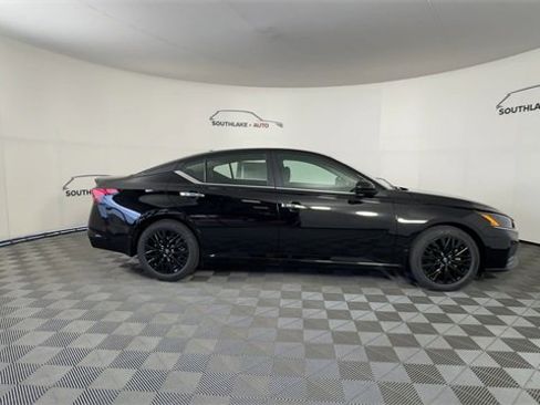 New 2025 Nissan Altima 2.5 SV w/ SV Special Edition Package image 9