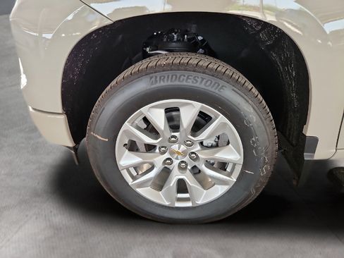 New 2026 Chevrolet Silverado 1500 Custom AWD/4WD image 23