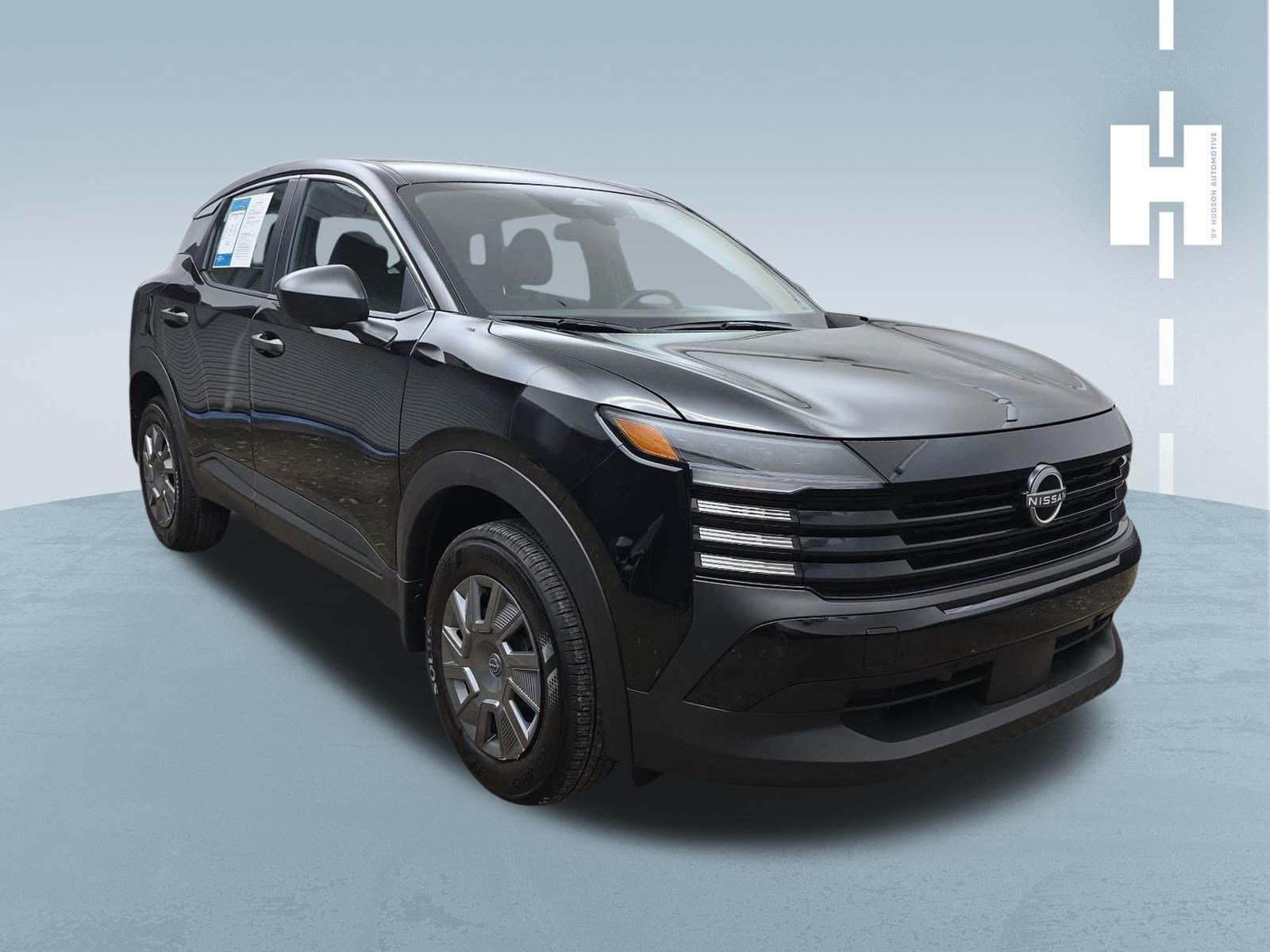 Used 2026 Nissan Kicks S FWD image 1