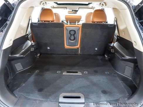 Used 2017 Nissan Rogue SL w/ SL Premium Package image 28