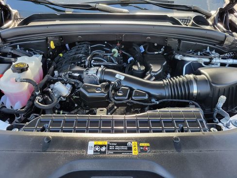 Used 2024 Jeep Grand Cherokee L Altitude image 27