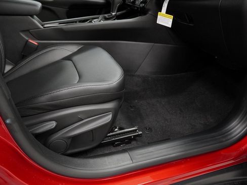 New 2026 Jeep Compass Limited image 35