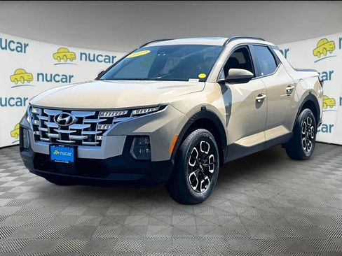 Used 2023 Hyundai Santa Cruz SEL Premium image 3