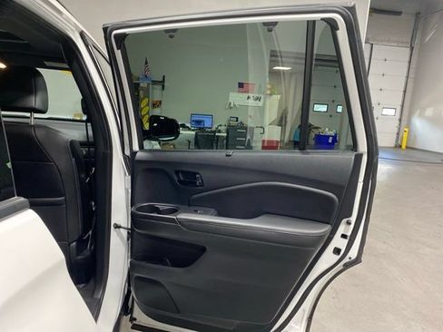 Used 2023 Honda Passport Elite image 26