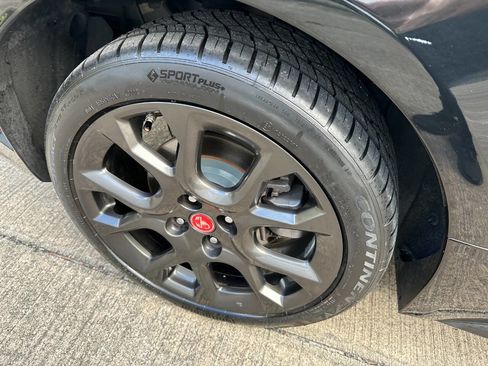 Used 2018 FIAT 124 Spider Abarth image 31