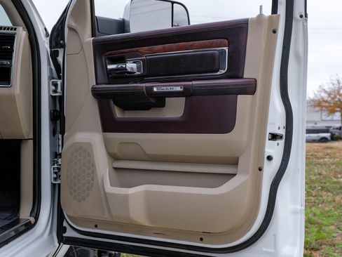 Used 2015 RAM 3500 Laramie Longhorn AWD/4WD image 50