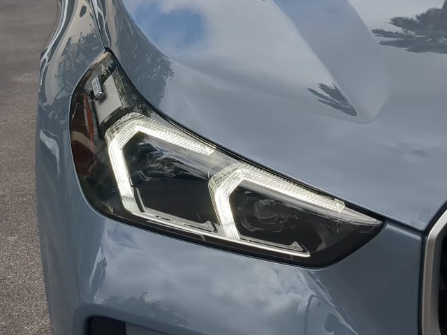 Used 2025 BMW X1 M35i AWD/4WD image 10
