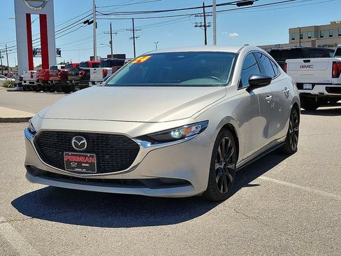 Used 2024 MAZDA MAZDA3 s FWD image 4