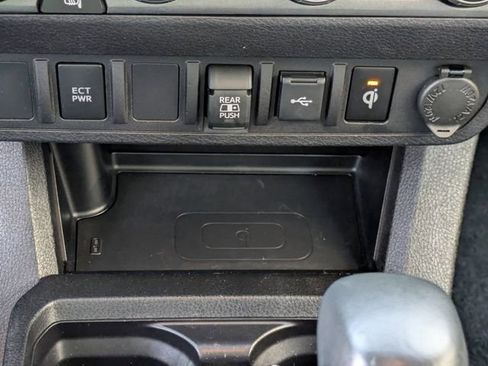 Used 2023 Toyota Tacoma TRD Sport image 16