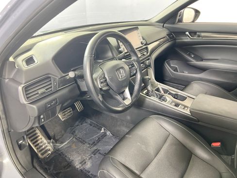 Used 2022 Honda Accord Sport image 9