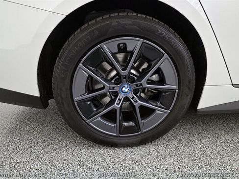 Used 2023 BMW i4 eDrive35 w/ Premium Package RWD image 19