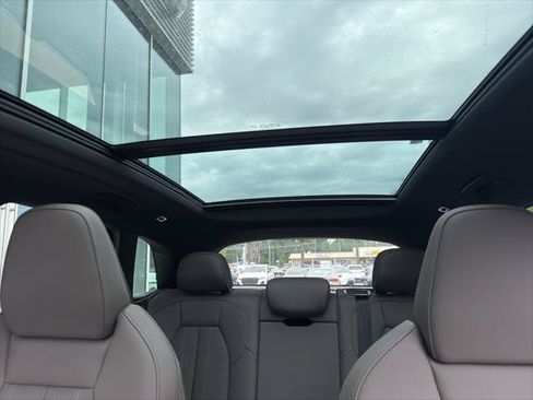 Certified 2025 Audi Q5 Prestige AWD/4WD image 29