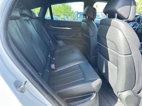 Used 2017 BMW X6 sDrive35i RWD image 16