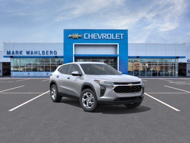 New 2026 Chevrolet Trax LS w/ LS Convenience Package FWD image 1