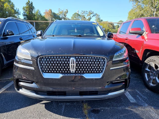 Used 2023 Lincoln Aviator Reserve w/ Equipment Group 201A AWD/4WD image 3