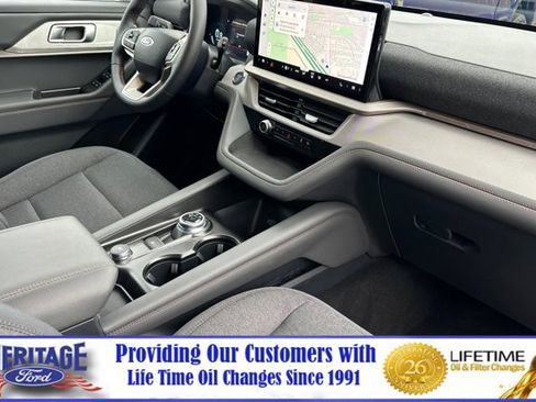 New 2026 Ford Explorer Active image 17