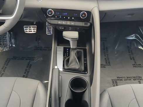 New 2025 Hyundai Elantra Sport FWD image 18